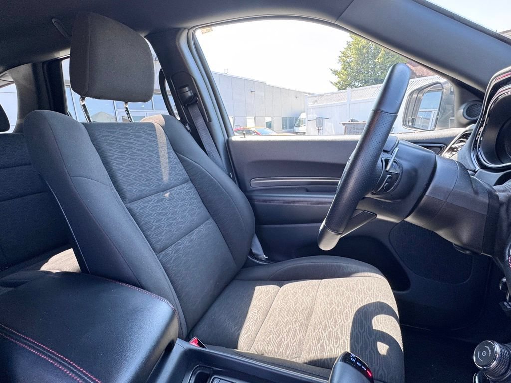 Certified 2025 Dodge Durango R/T w/ Blacktop Package AWD/4WD image 21