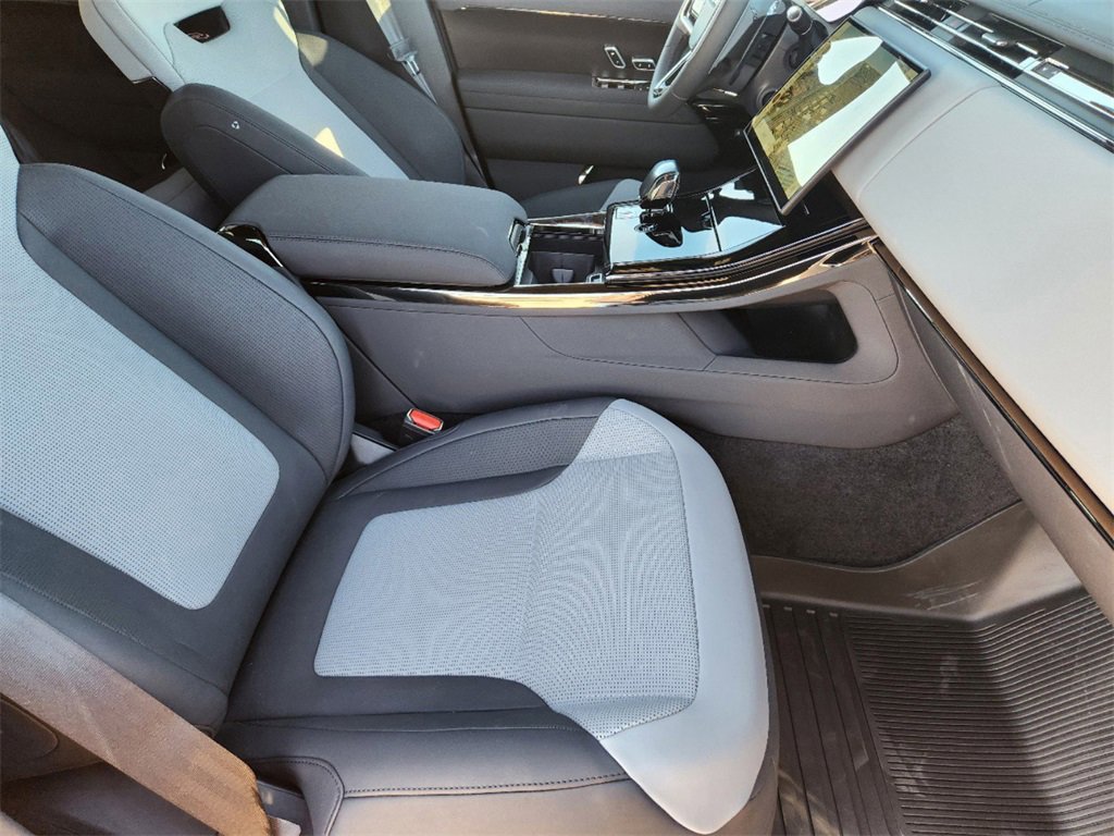 New 2025 Land Rover Range Rover Sport SV Edition Two image 14