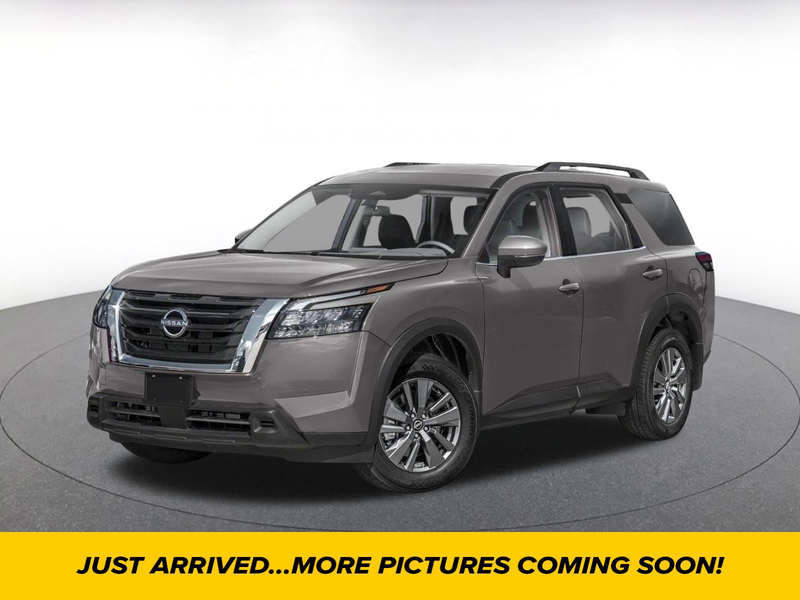 Used 2025 Nissan Pathfinder SV