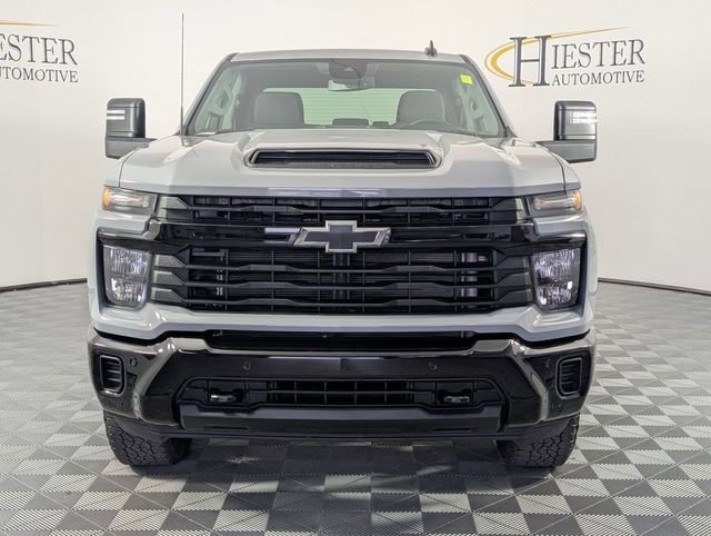 Certified 2025 Chevrolet Silverado 2500 Custom w/ Custom Value Package image 3