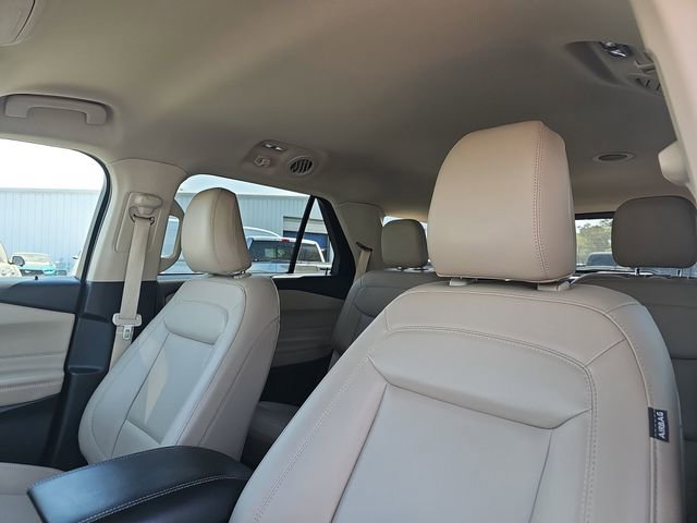 Used 2022 Ford Explorer XLT w/ Equipment Group 202A image 17