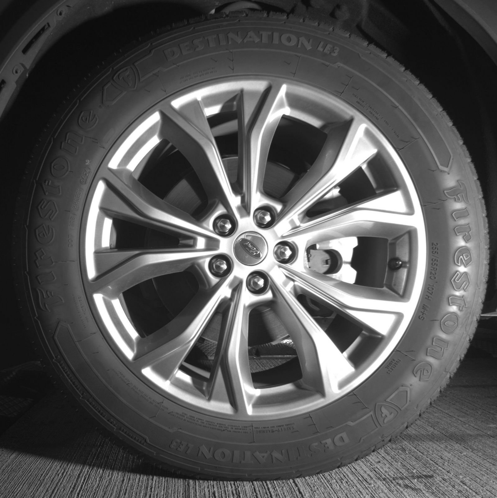 Used 2024 Ford Explorer Limited AWD/4WD image 15