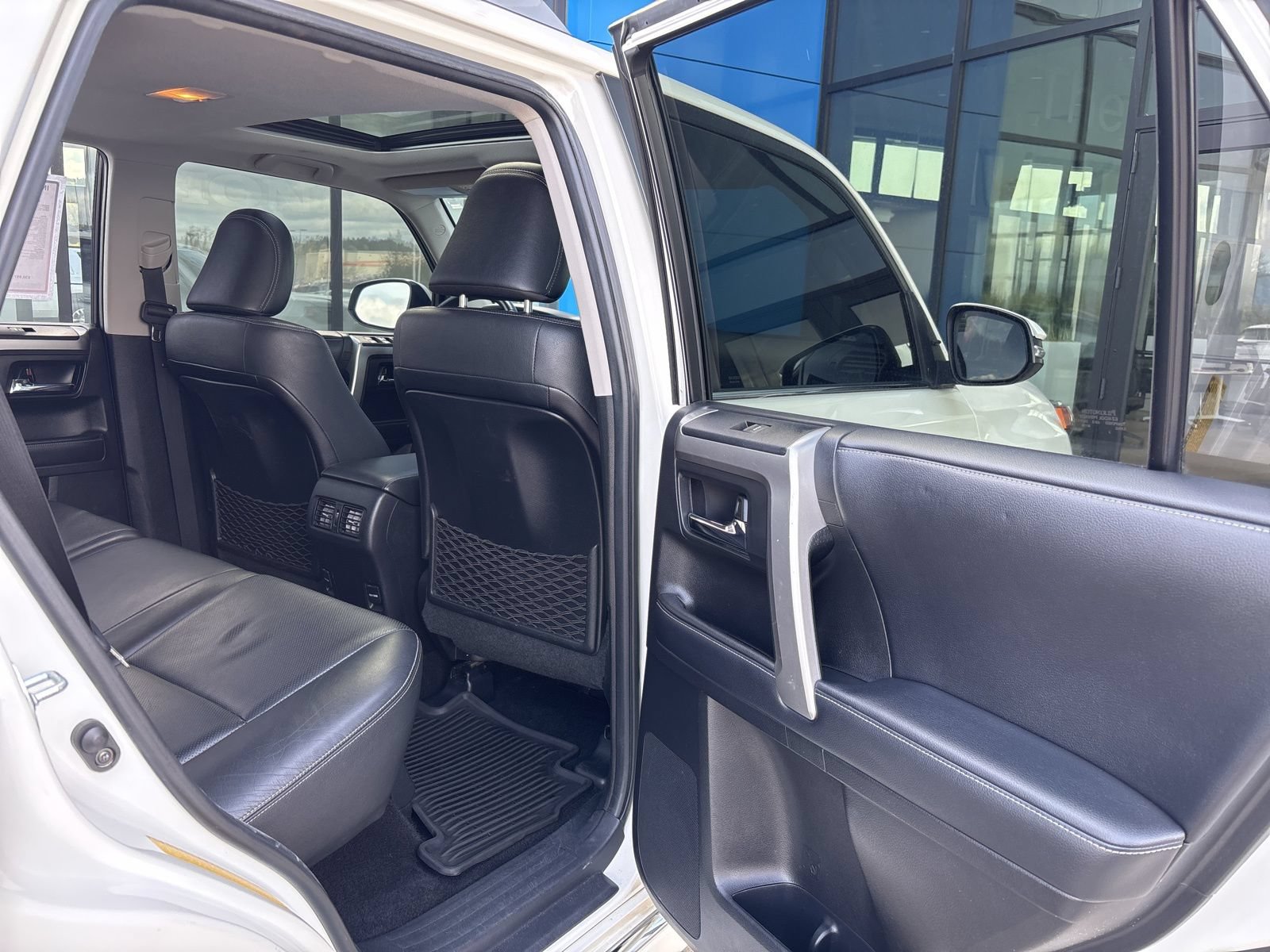 Used 2017 Toyota 4Runner Limited AWD/4WD image 15