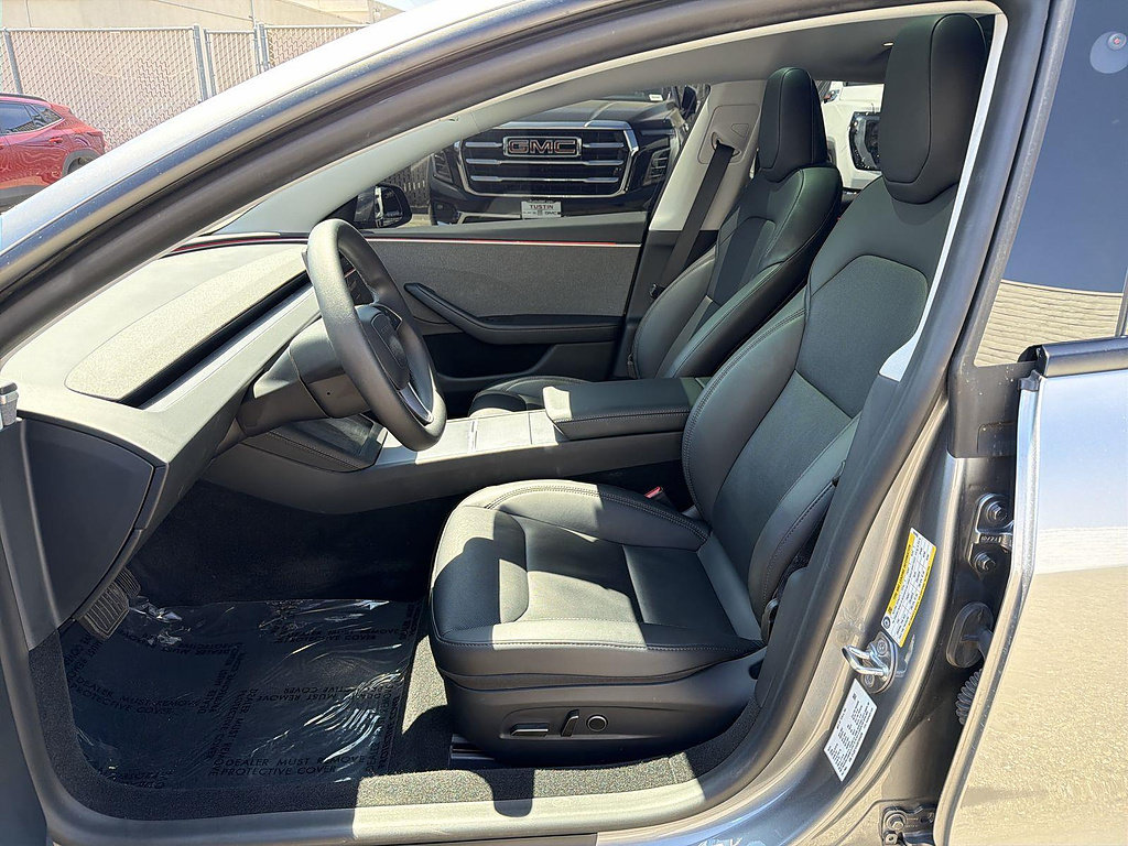 Used 2025 Tesla Model 3 Long Range RWD image 16