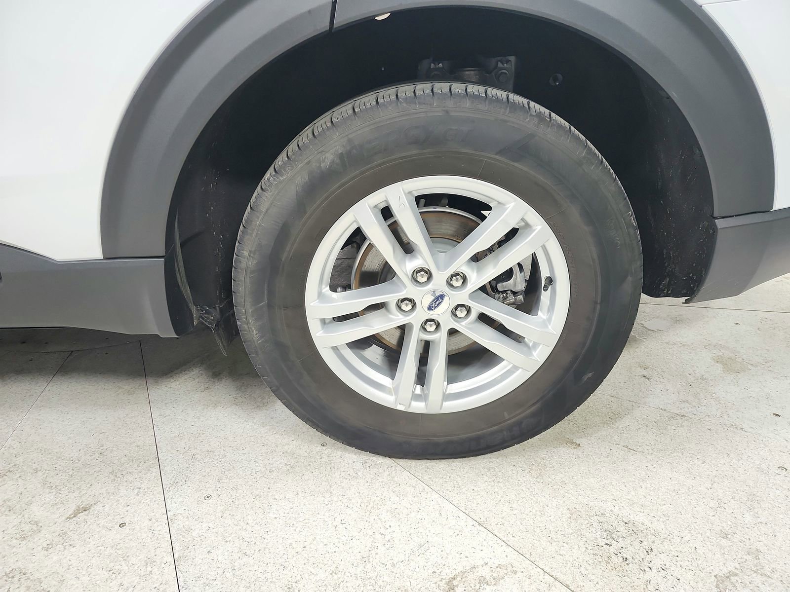 Used 2024 Ford Explorer XLT w/ Equipment Group 202A image 44