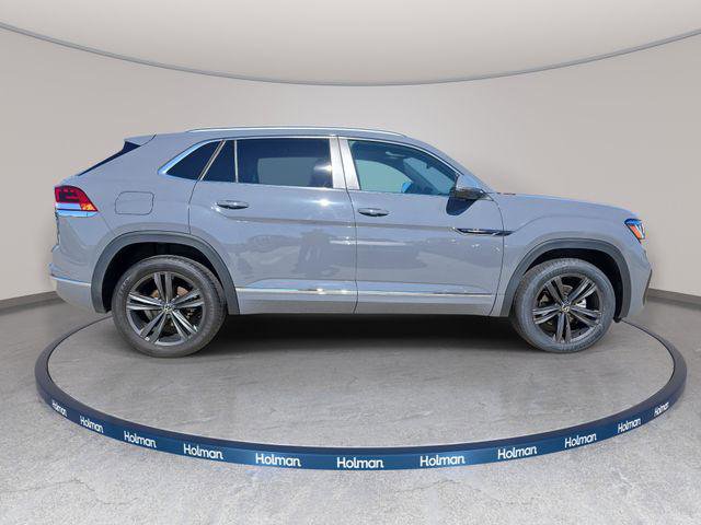 Used 2022 Volkswagen Atlas Cross Sport SEL R-Line AWD/4WD image 5