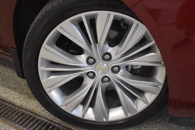 Used 2017 Chevrolet Impala Premier w/ Enhanced Convenience Package FWD image 30