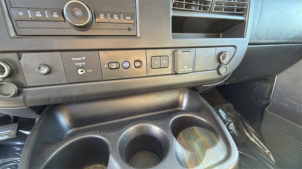 Used 2019 Chevrolet Express 3500 LT w/ LT Preferred Equipment Group image 21