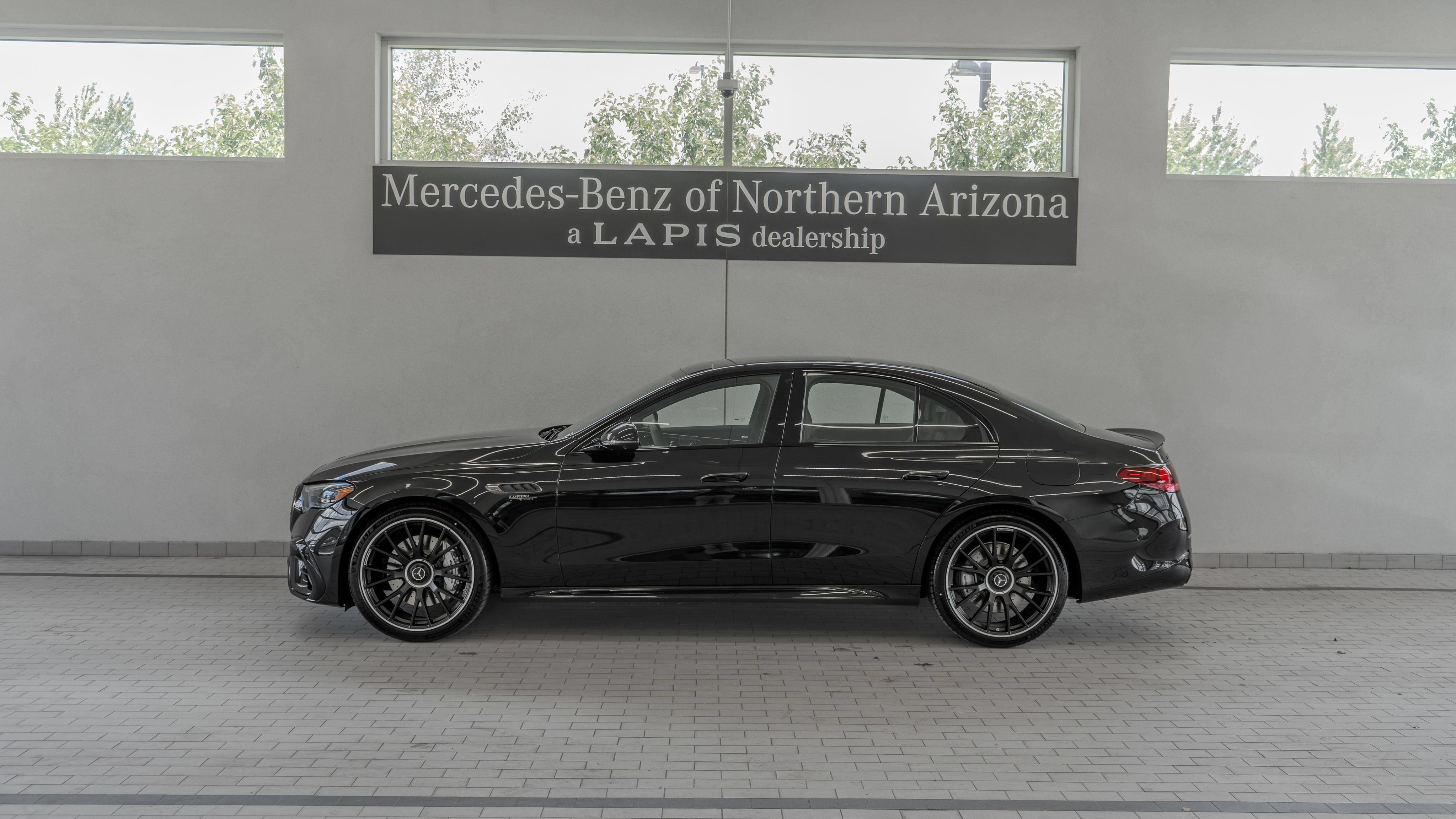 New 2026 Mercedes-Benz E 53 AMG e 4MATIC Sedan image 2