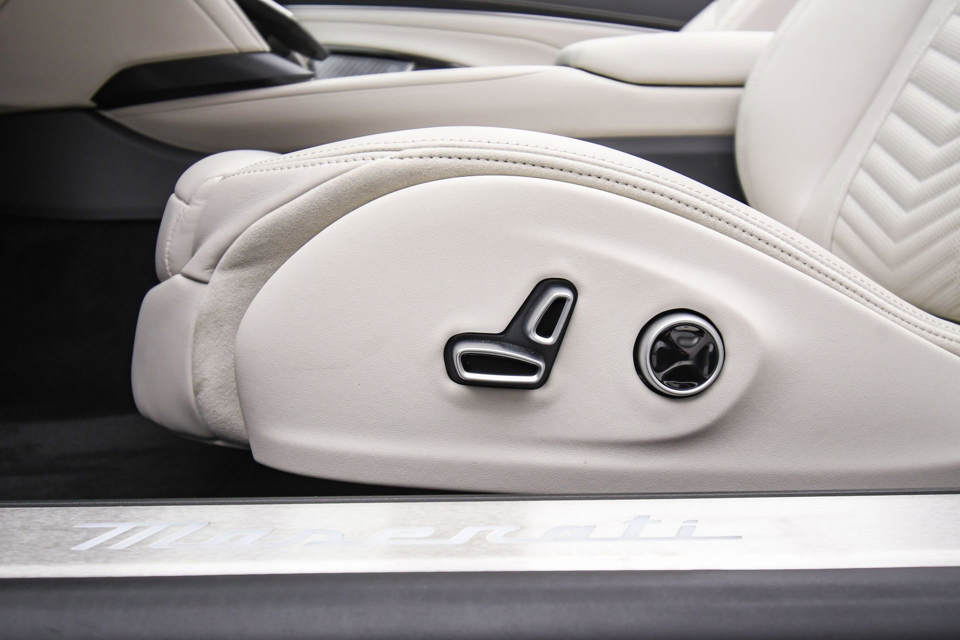 New 2025 Maserati GranCabrio Modena image 39