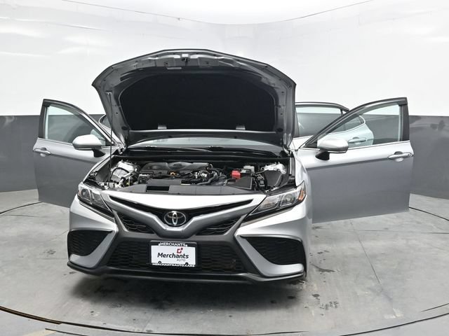 Used 2022 Toyota Camry SE FWD image 34