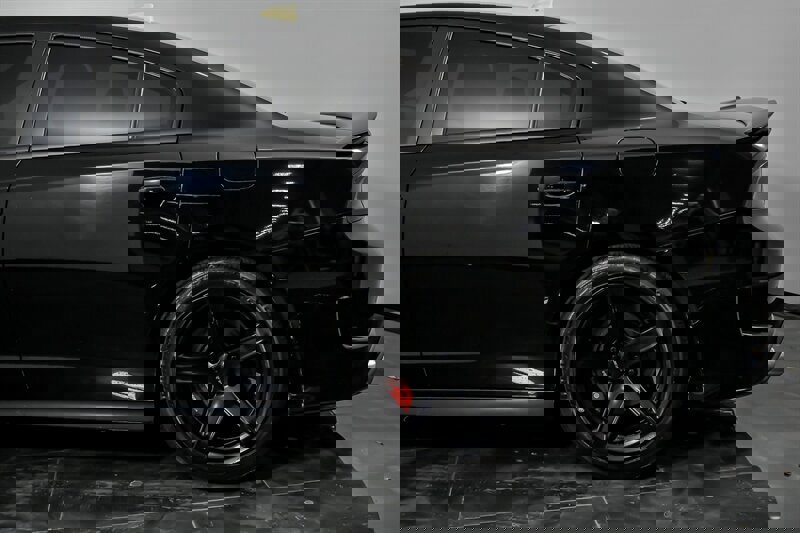 Used 2018 Dodge Charger SRT Hellcat image 7