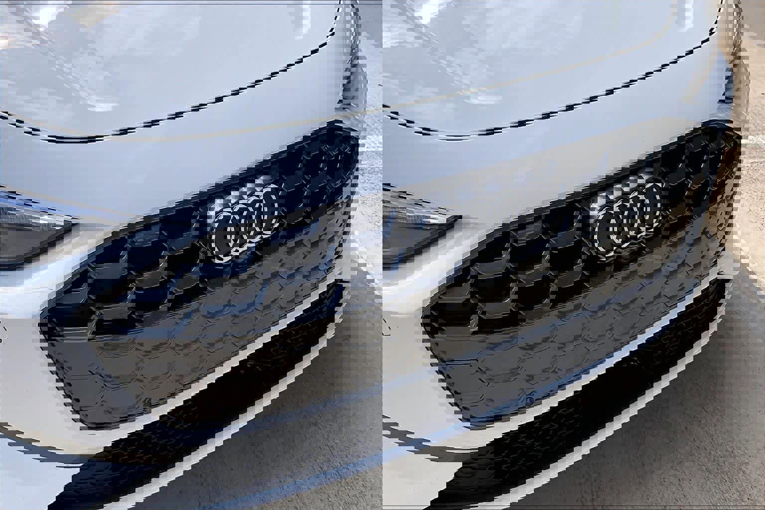 Used 2025 Audi A5 2.0T Premium w/ Convenience Package image 30