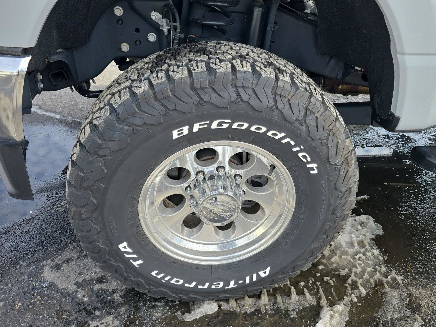 New 2025 Ford F250 XLT w/ 360-Degree Camera Package image 40