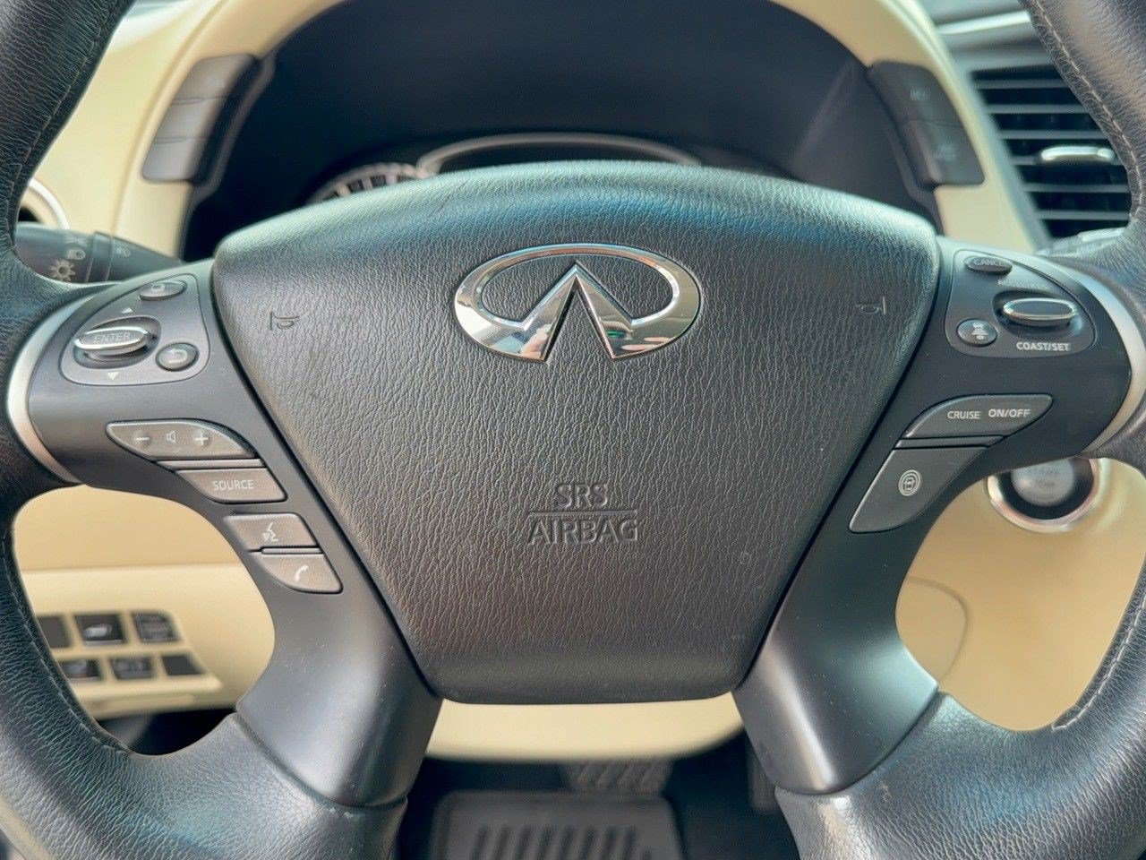 Used 2016 INFINITI QX60 FWD w/ Premium Plus Package image 11