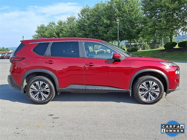 Used 2023 Nissan Rogue SV image 10