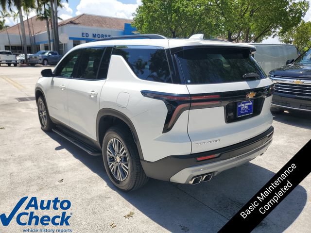Used 2025 Chevrolet Traverse LT w/ Driver Confidence Package FWD image 2