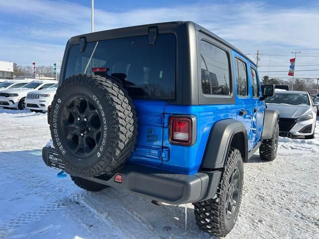 Used 2023 Jeep Wrangler Unlimited AWD/4WD image 4