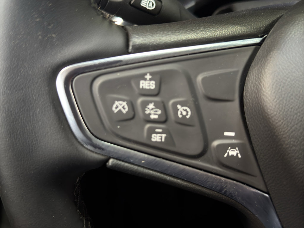 Used 2024 Chevrolet Equinox LT w/ LPO, Floor Liner Package FWD image 20