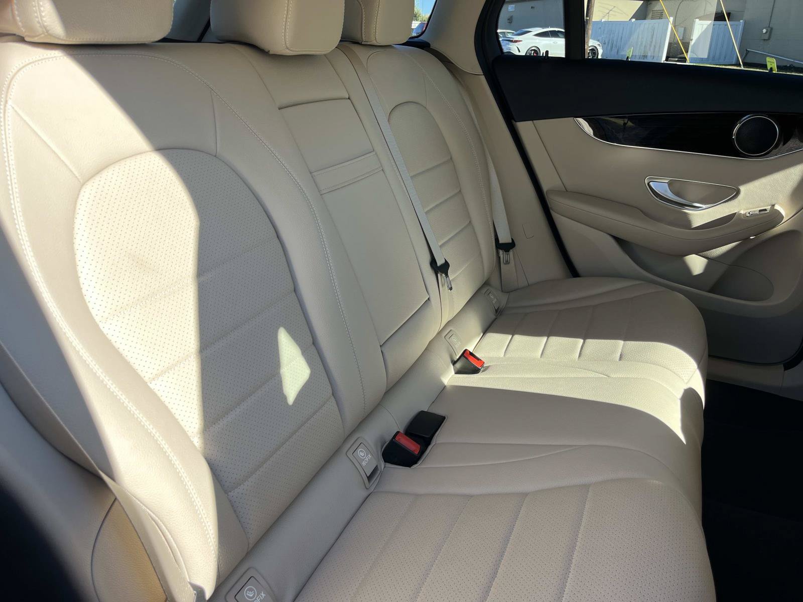 Certified 2022 Mercedes-Benz GLC 300 image 20