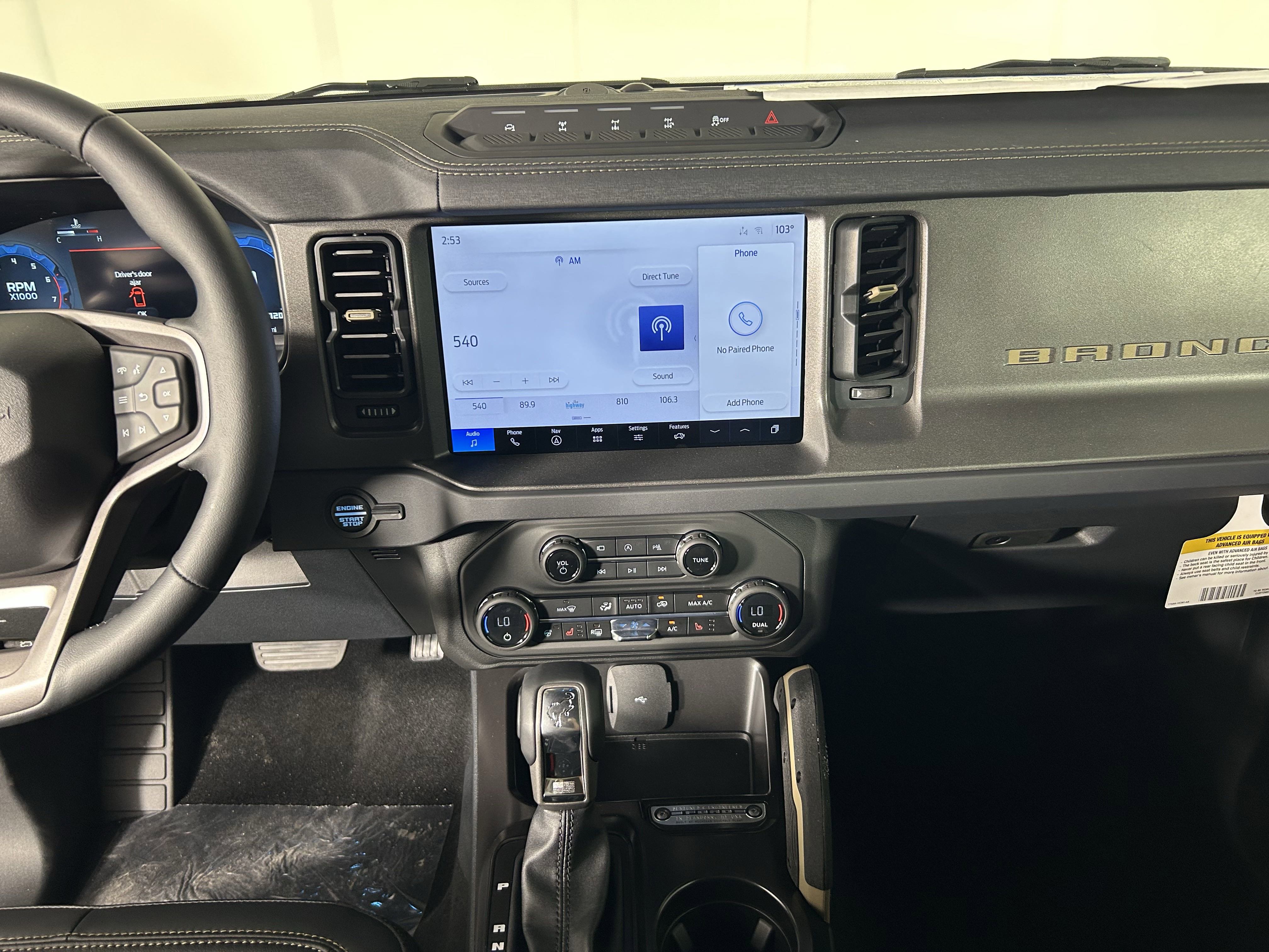 New 2025 Ford Bronco Badlands image 14