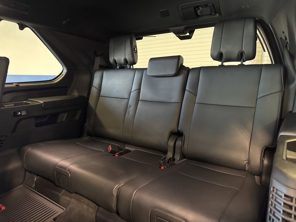 Used 2025 Toyota Sequoia Platinum w/ TRD Off-Road Package AWD/4WD image 29