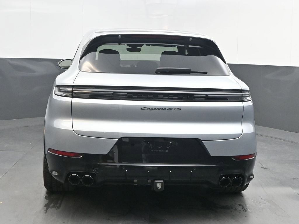 Certified 2025 Porsche Cayenne GTS image 6