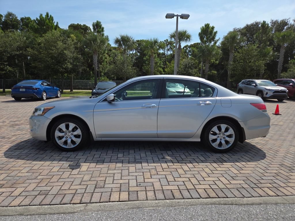 Used 2010 Honda Accord EX-L image 8