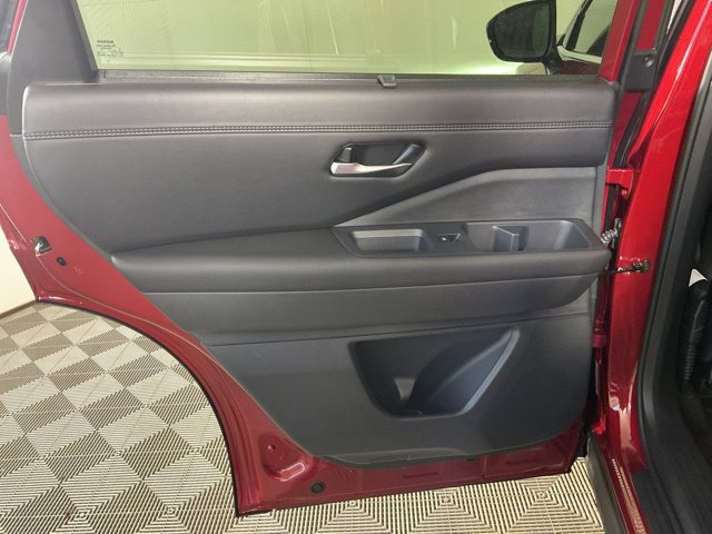New 2026 Nissan Pathfinder Platinum AWD/4WD image 20