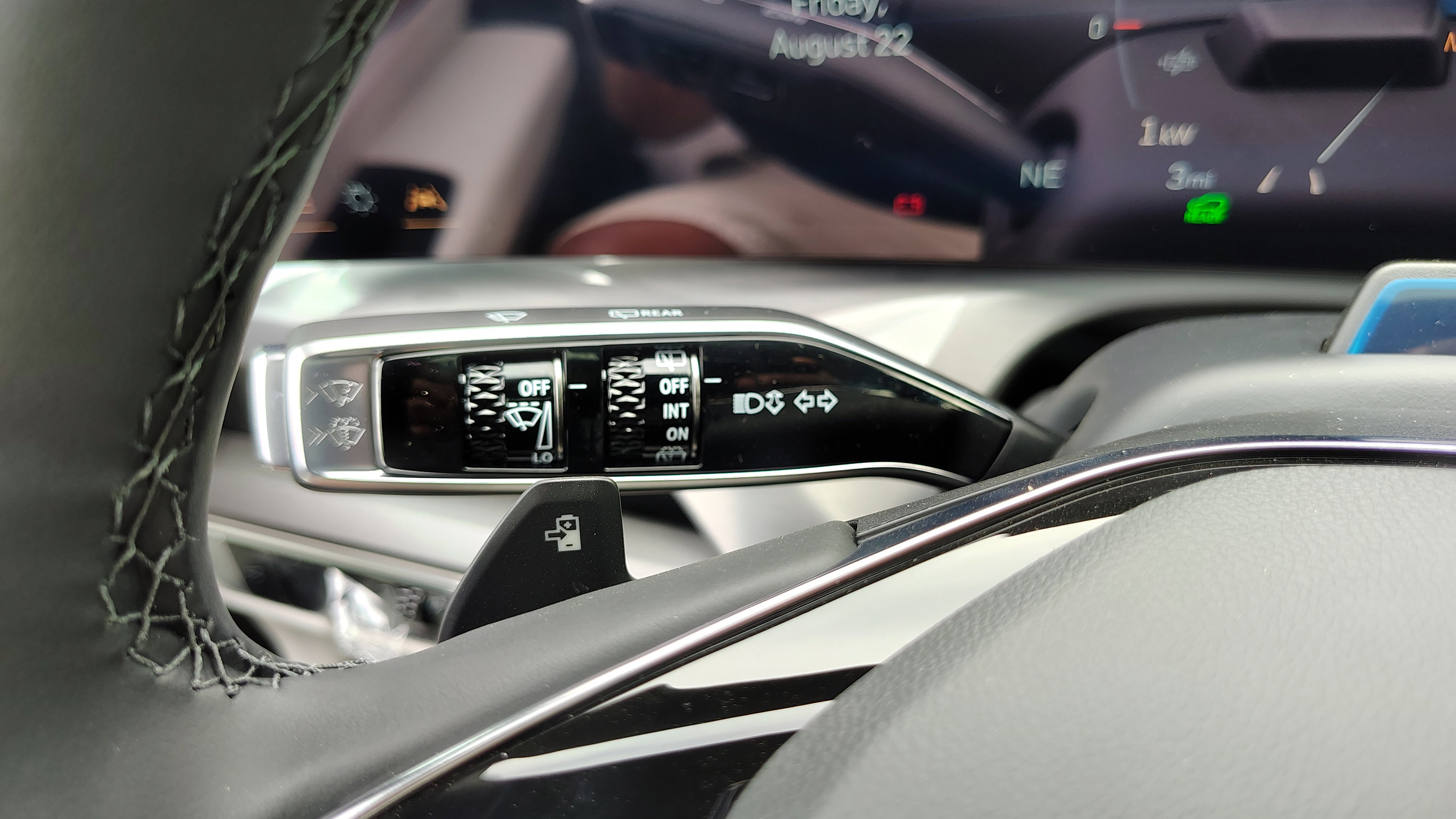 New 2026 Cadillac Vistiq Sport image 18