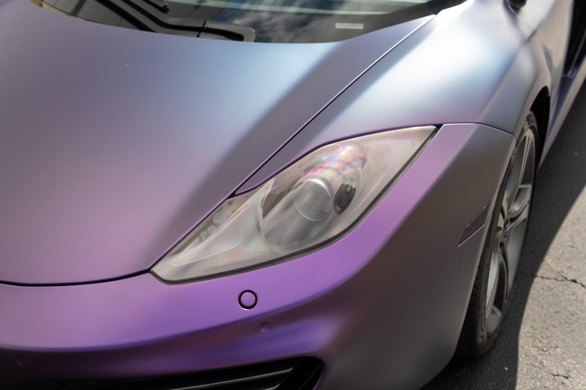 Used 2013 McLaren MP4-12C image 22