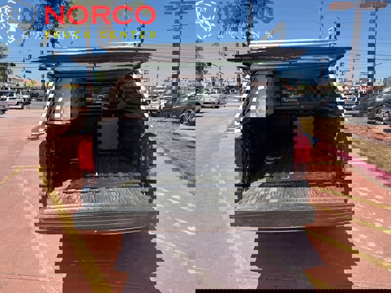 Used 2020 Toyota Tacoma SR image 9