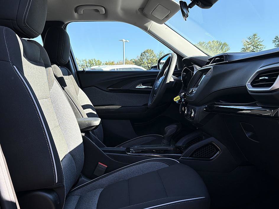Certified 2023 Chevrolet TrailBlazer LS FWD image 11