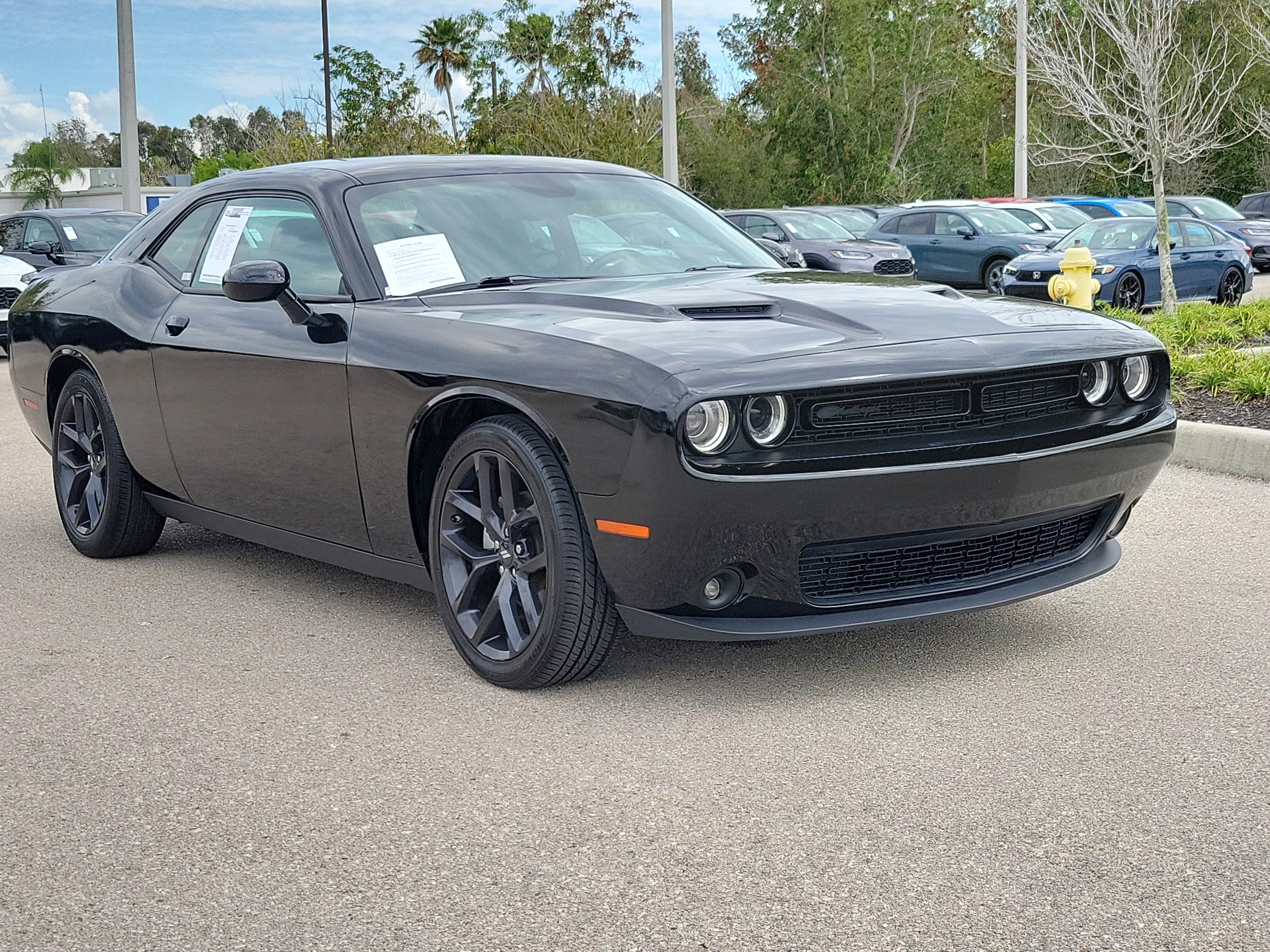 Used 2023 Dodge Challenger SXT w/ Blacktop Package image 32