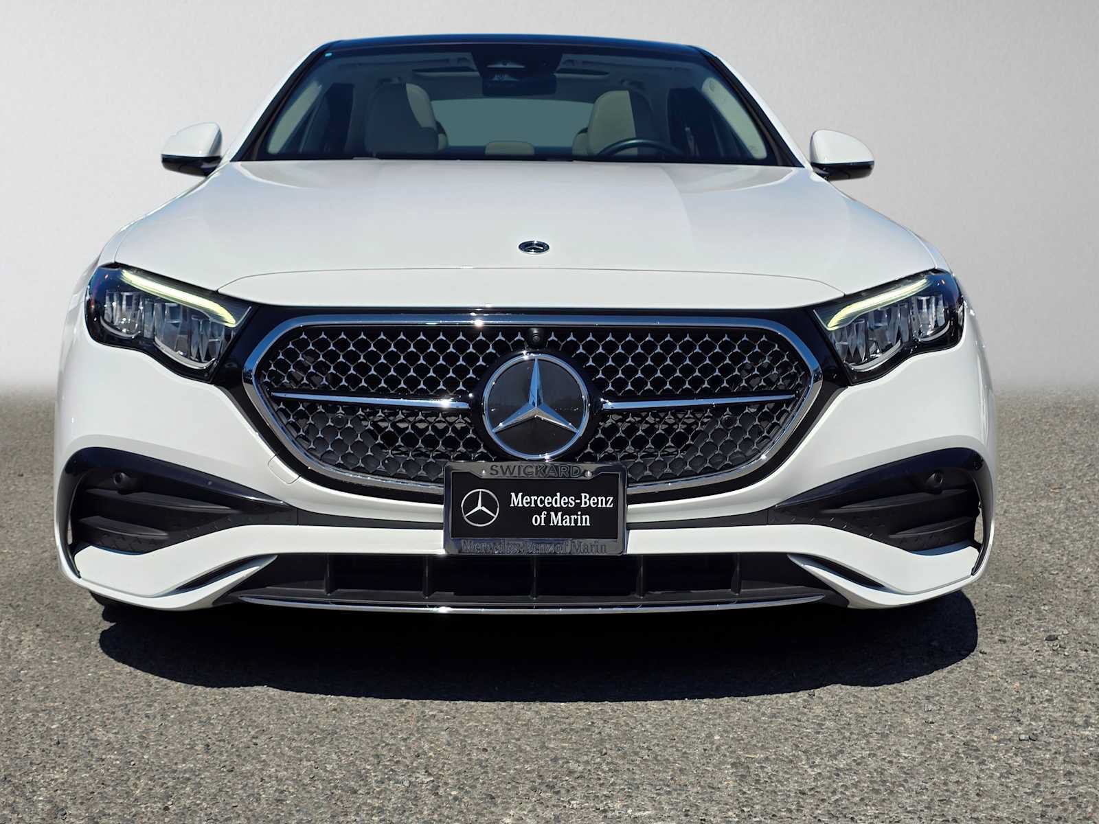 Used 2025 Mercedes-Benz E 350 Sedan w/ Winter Package image 8