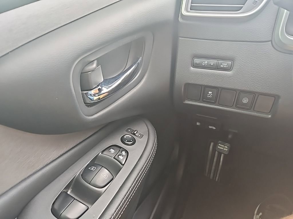 Used 2022 Nissan Murano SV image 22