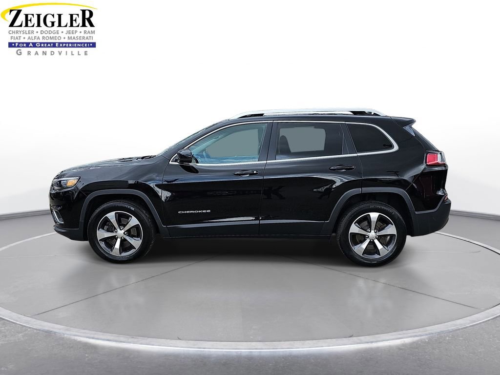 Used 2019 Jeep Cherokee Limited w/ Luxury Group image 8