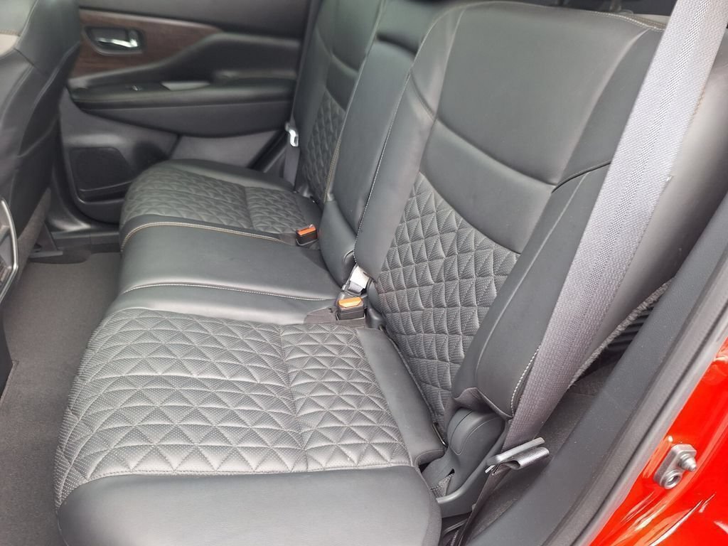 Used 2023 Nissan Murano Platinum w/ Cargo Package FWD image 24