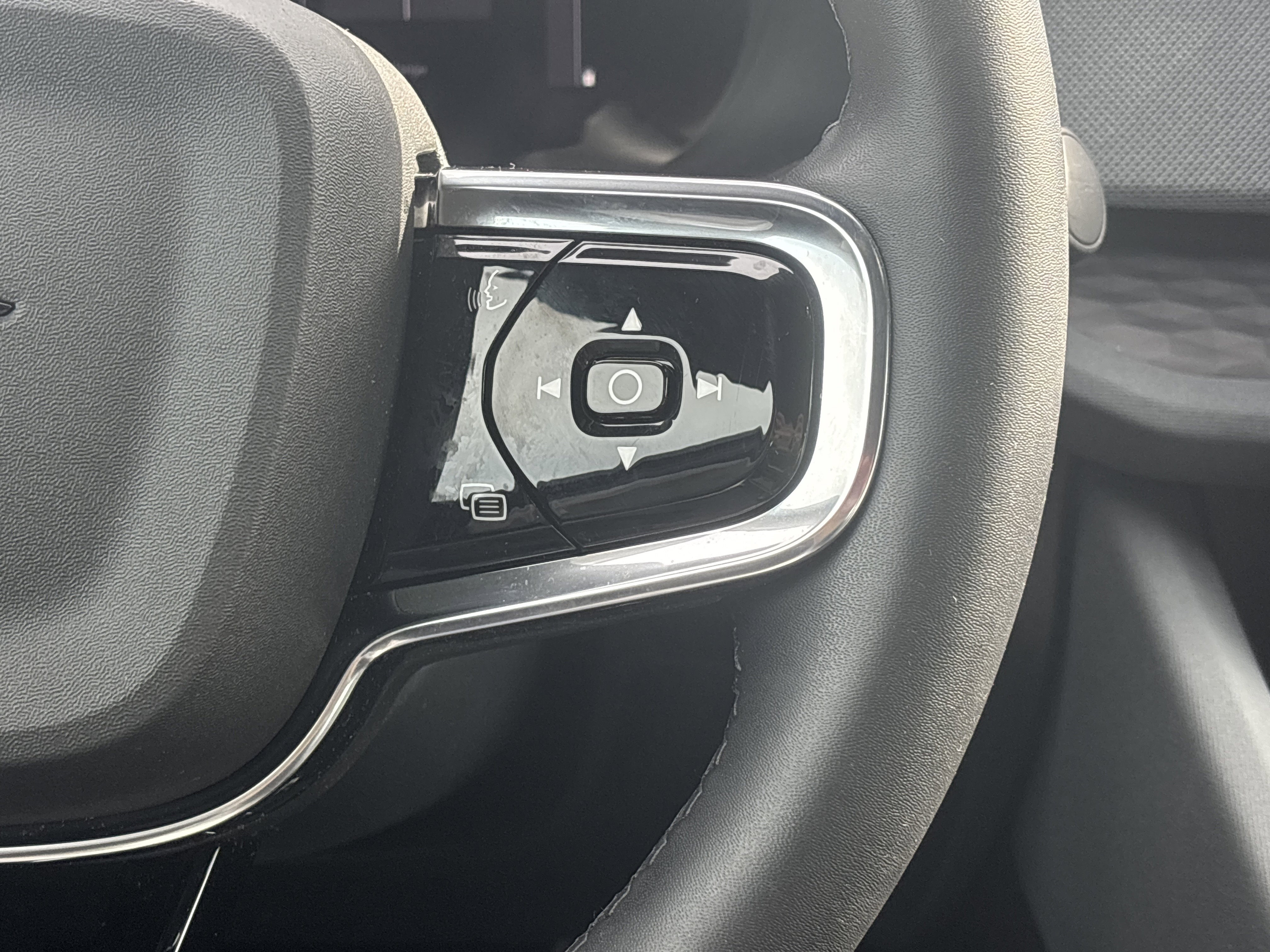 Used 2023 Polestar Polestar 2 image 26