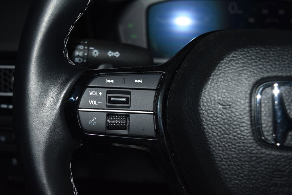 Used 2025 Honda Civic Sport Touring image 7