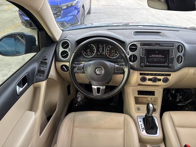 Used 2017 Volkswagen Tiguan S image 21