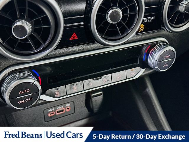 Used 2023 Nissan Sentra SR w/ Midnight Edition Package FWD image 17