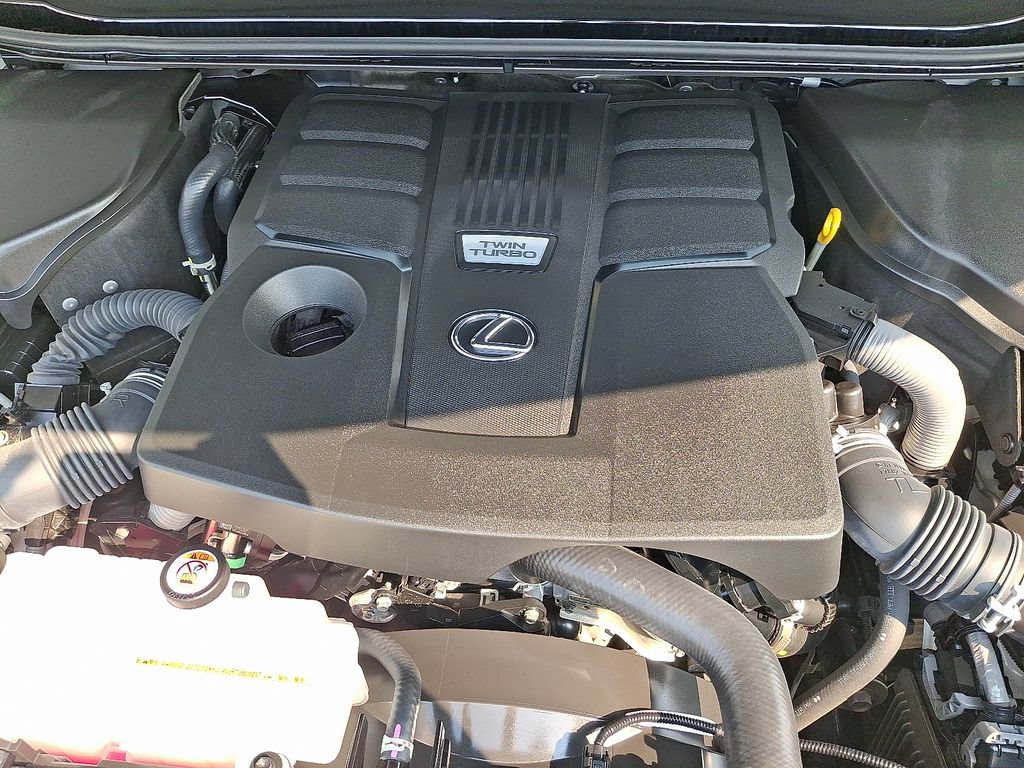 Used 2024 Lexus GX 550 w/ Accessory Package (Z1) AWD/4WD image 25