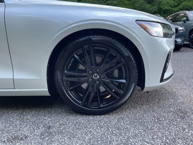 Certified 2023 Volvo S60 B5 Plus w/ Climate Package AWD/4WD image 25