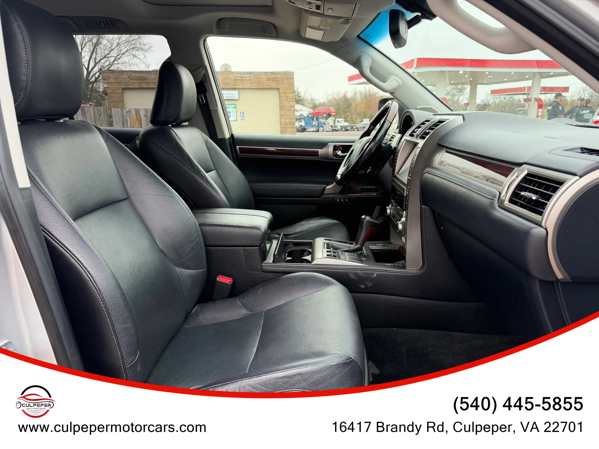 Used 2016 Lexus GX 460 w/ Premium Package AWD/4WD image 16