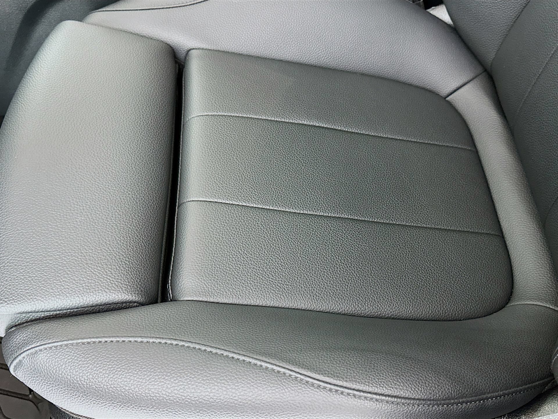 Used 2026 Mercedes-Benz GLB 250 4MATIC image 19