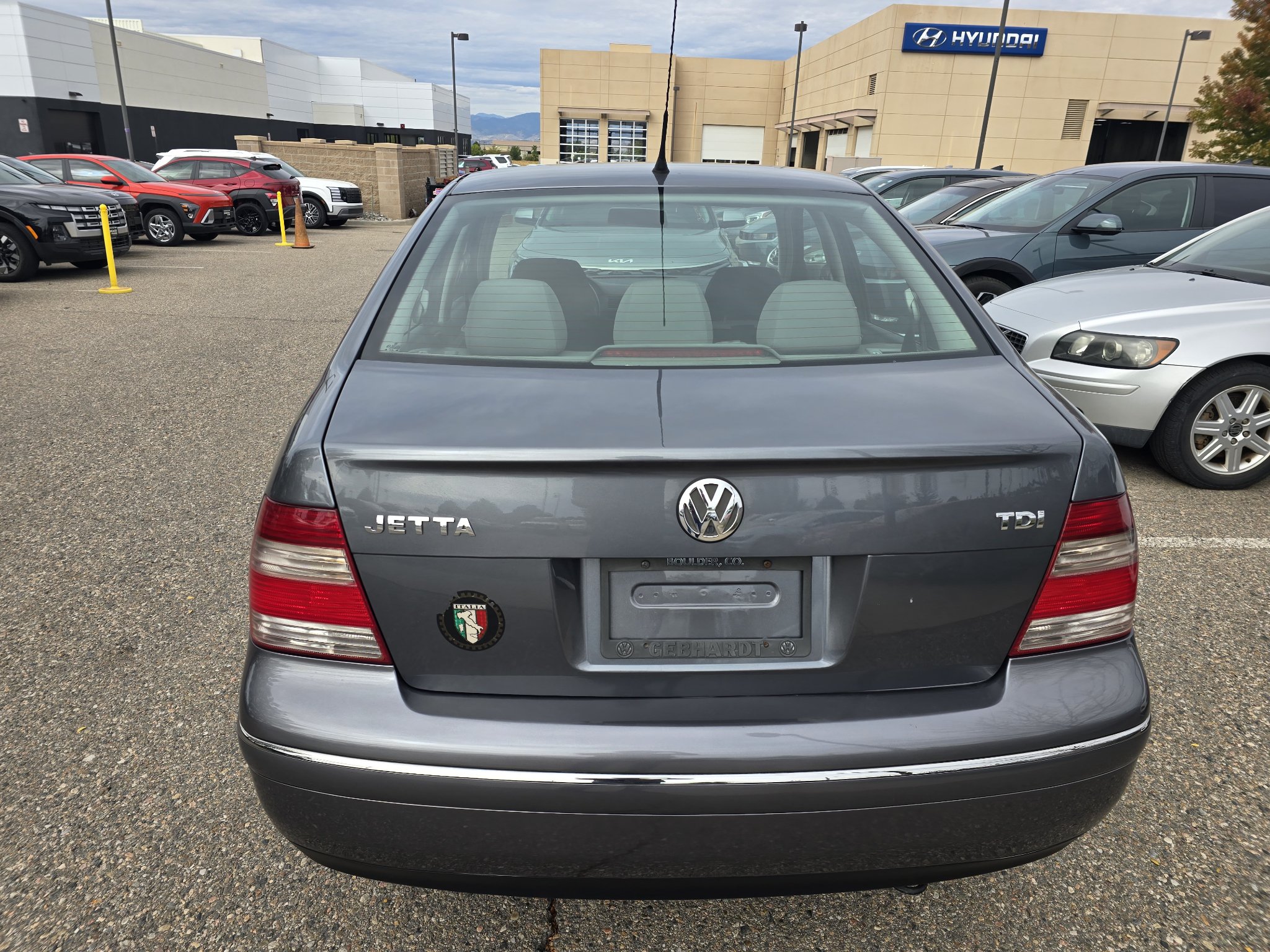 Used 2004 Volkswagen Jetta GLS TDI FWD image 16
