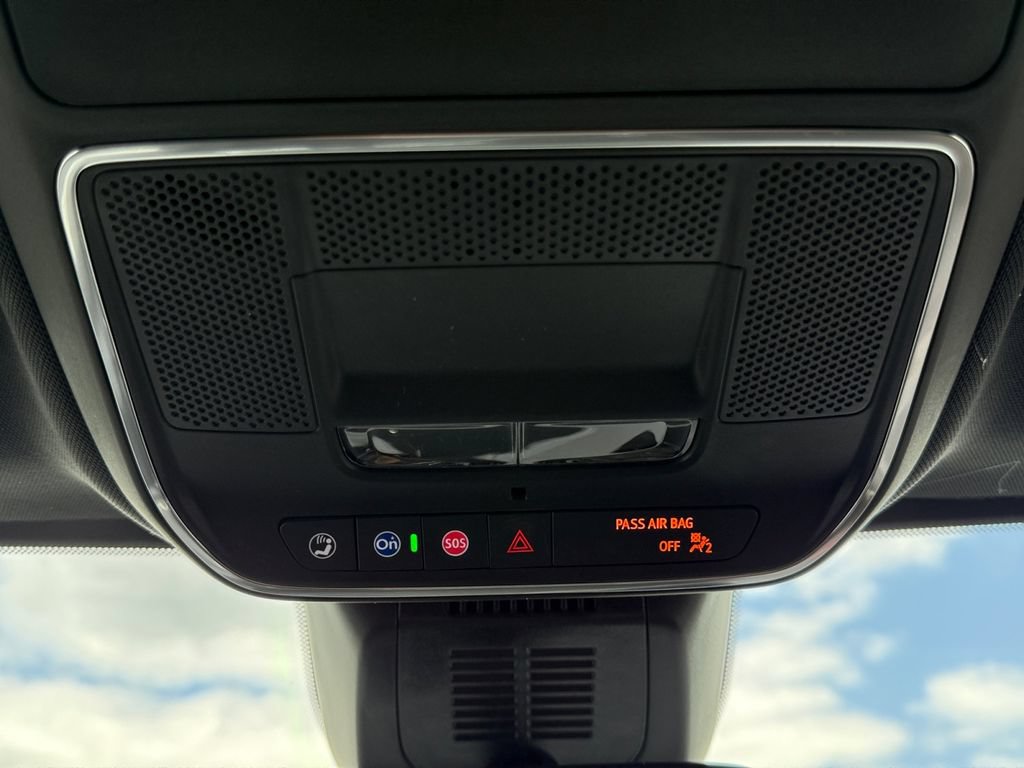 New 2027 Chevrolet Equinox RS FWD image 19