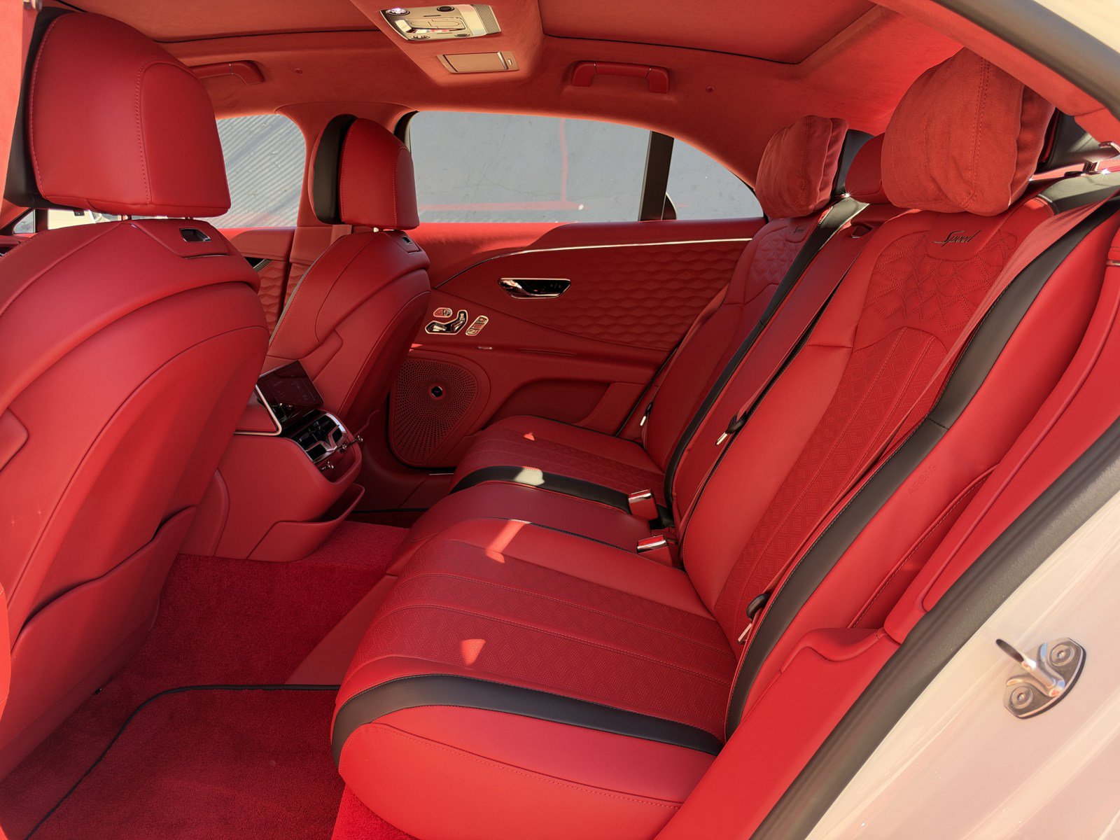 New 2027 Bentley Flying Spur Speed AWD/4WD image 37