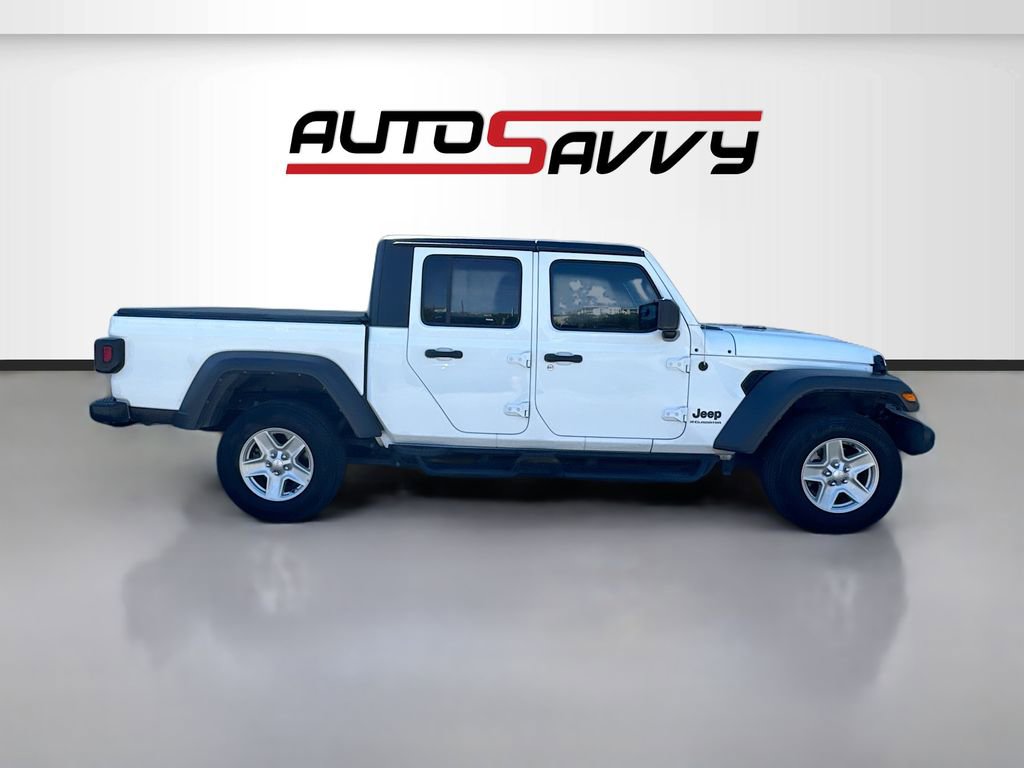 Used 2023 Jeep Gladiator Sport AWD/4WD image 8
